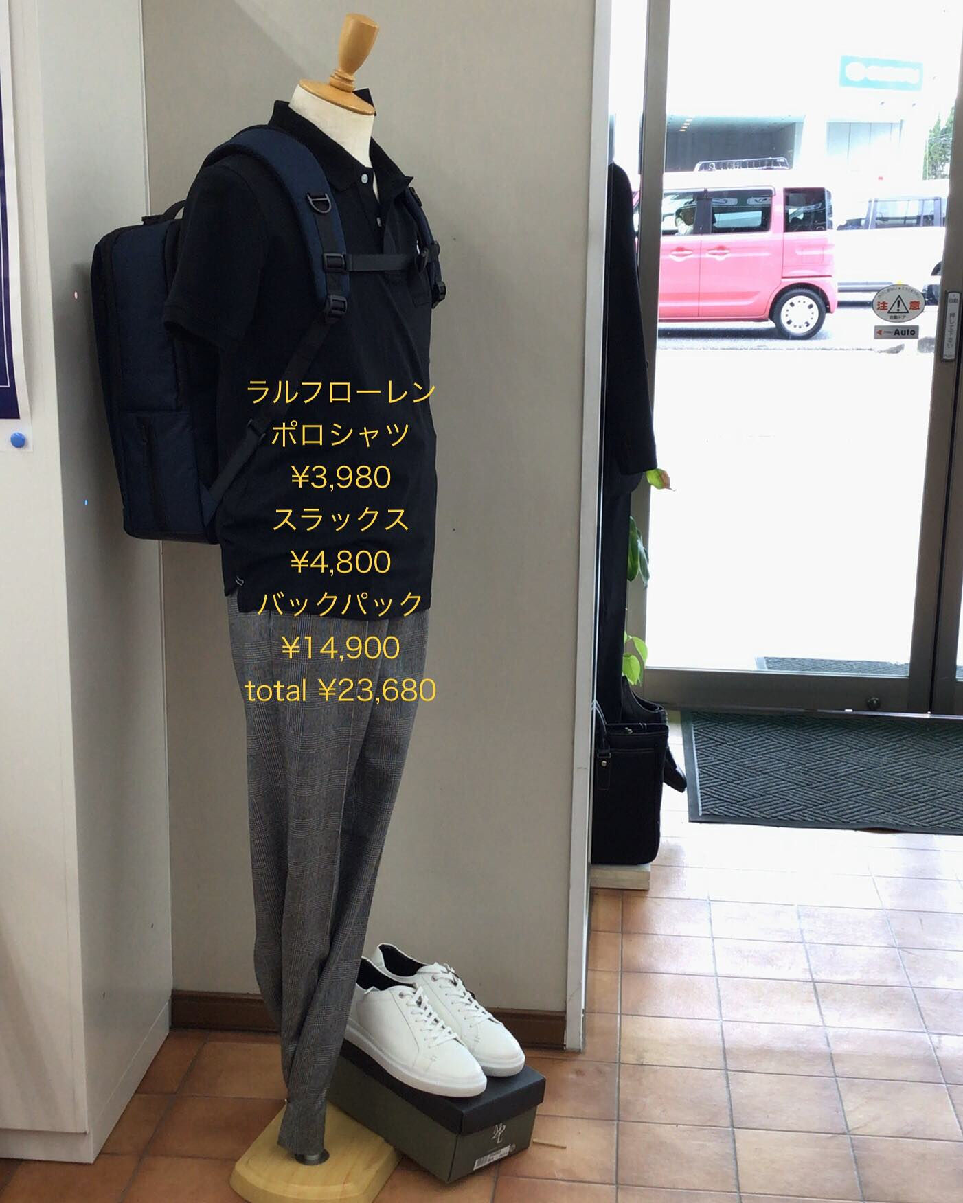 春らしい軽やかなスーツ取り揃えております
